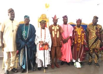 The Chairman of Ọmọ Yorùbá Àtàtà Socio-cultural Initiative (ỌYÀSI), Ọ̀gbẹ́ni Ọláwálé Àjàó (fourth left), flanked by the representatives of the Olubadan of Ibadanland, Ọba (Dr.) Owolabi Akinloye Ọlakulẹhin, during the advocacy visit to the Olubadan Palace on Tuesday, December 27, 2024.